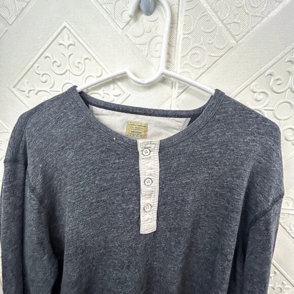 LUcky Brand Men shirt Size Medium long sleeve Gray Henley? buttons California - Picture 4 of 8